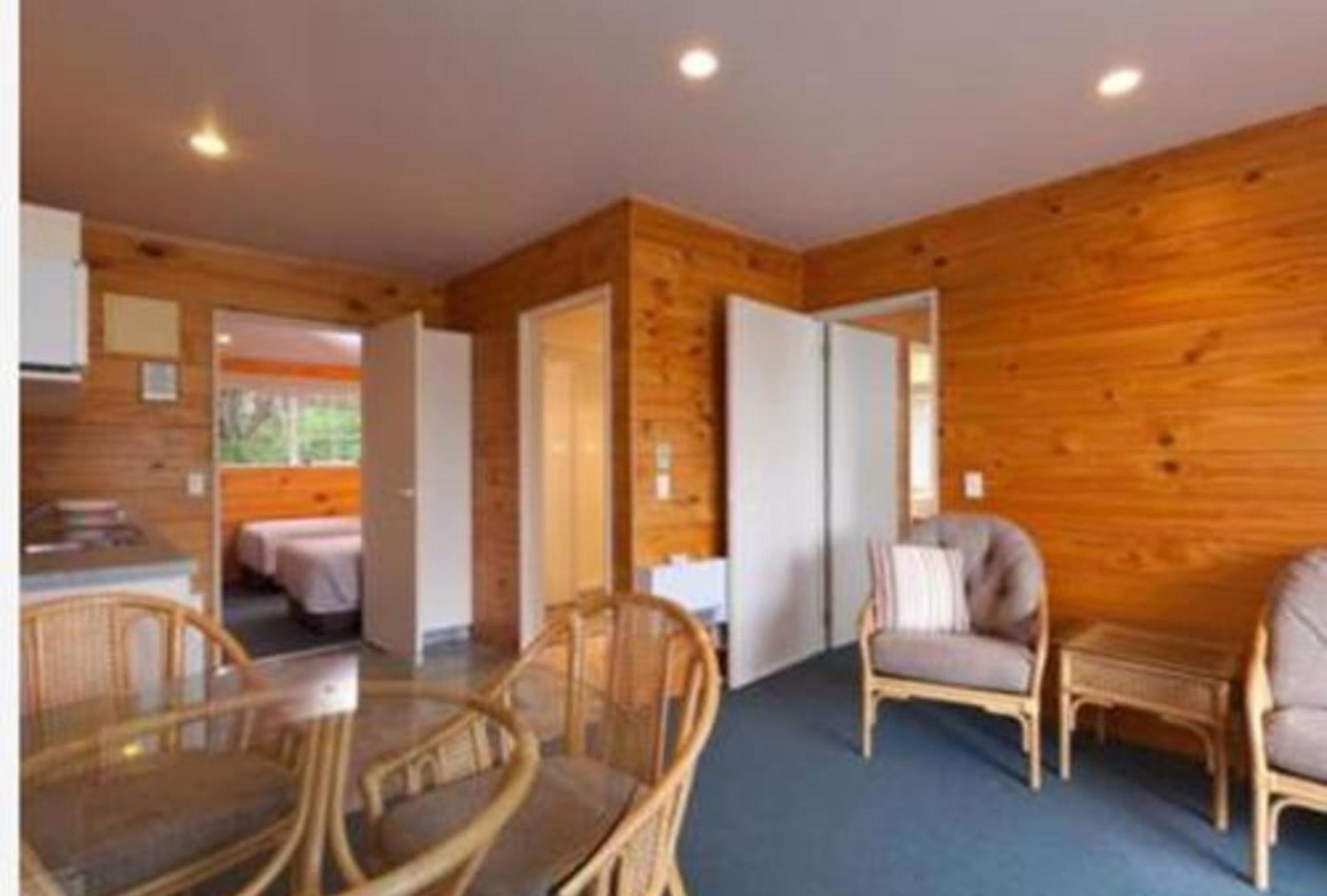 Pauanui Pines Motor Lodge Chambre photo